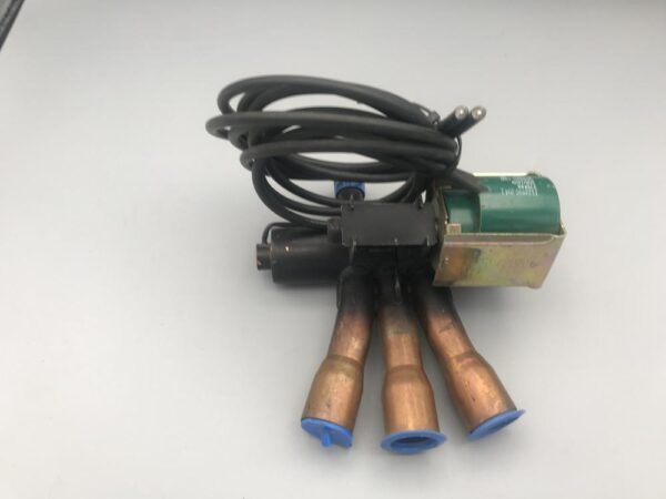 VALVULA INVERSORA  BOBINA CABLE V38C1004-57 RANCO